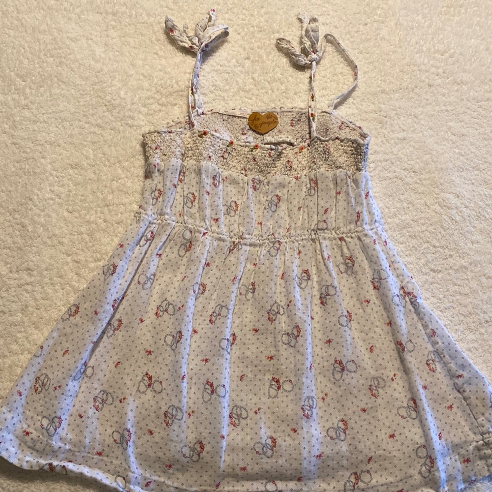 Free People size small top white with floral print